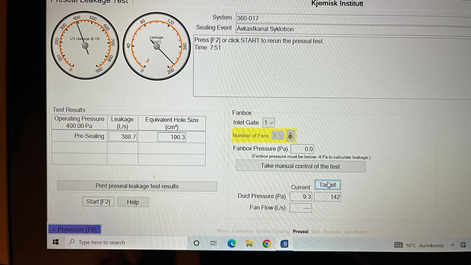 Preseal lekkasjetest med måleinstrumenter og SmartSeal systemet